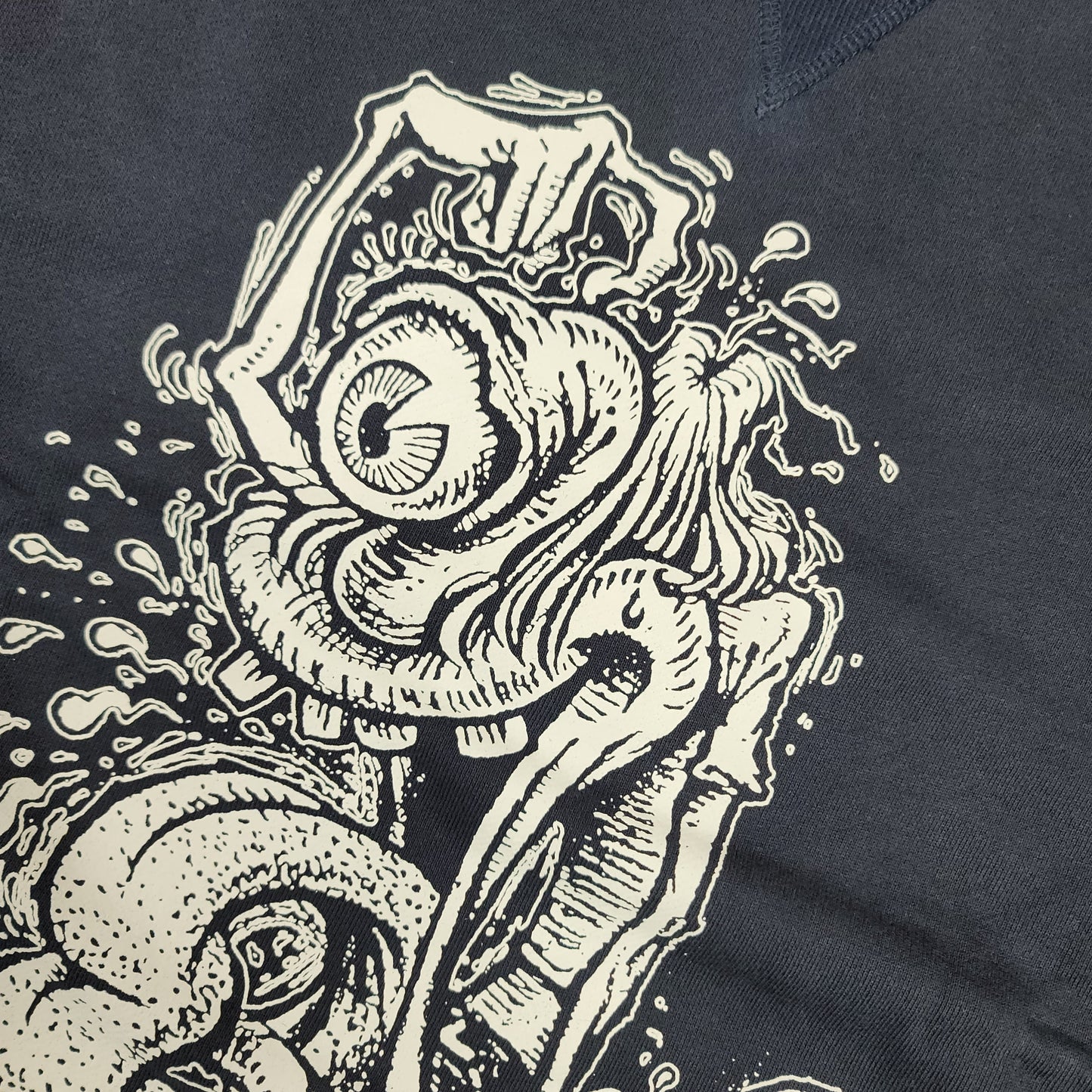 “Griffin The Oysters” Crew Neck Sweat