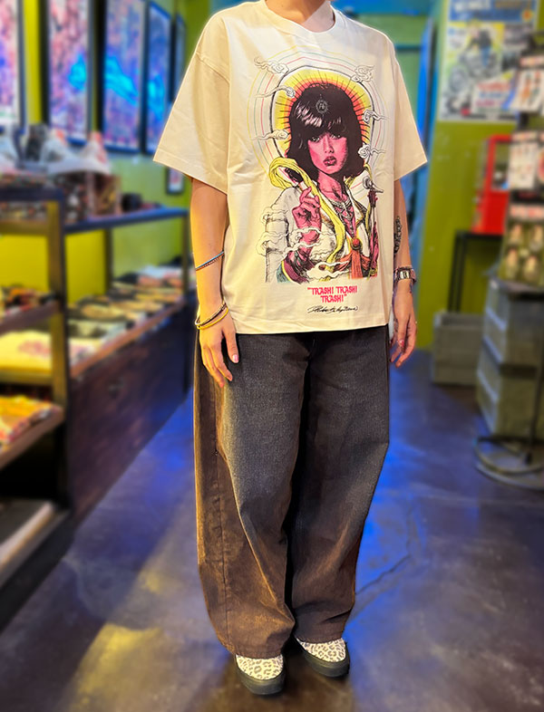 “MOMOE BOSATSU” Square T-Shirt