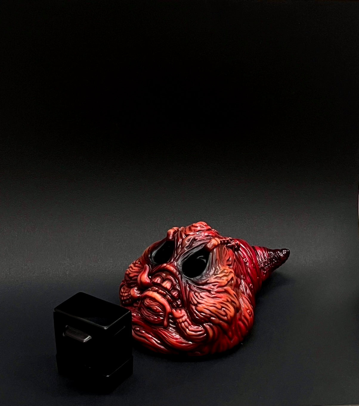 TOY – EROSTIKA