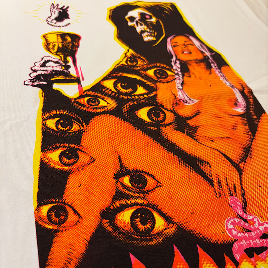 “ONE ROOM SEX SABATO” Square T-Shirt